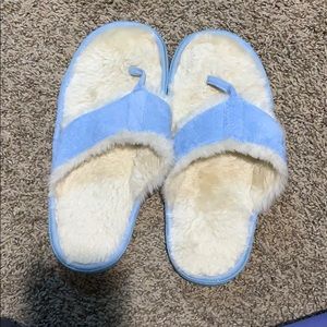Fuzzy Between The Toe Slippers